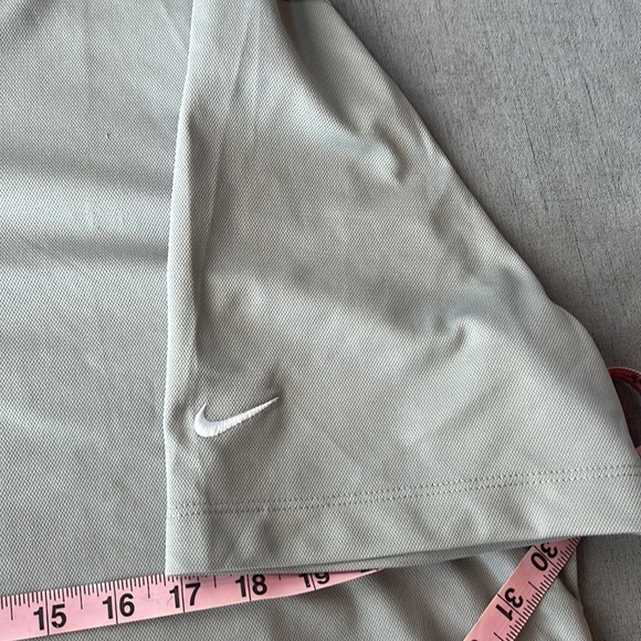 Nike Gray polo shirt.  Dri Fit Excellent condition. - Picture 4 of 4